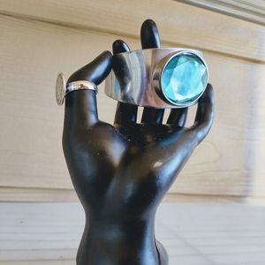 Gorgeous Blue Vintage Mirrored Hinged Bangle Bracelet Cuff